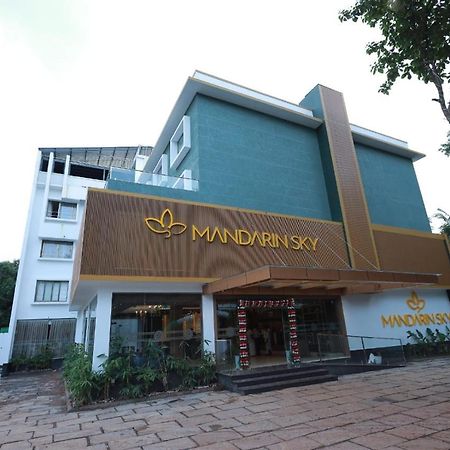 Mandarin Sky Hotel Kannur Ngoại thất bức ảnh